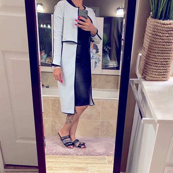 Amy Contrast Trim Duster Coat. Size US 6. - Picture 1 of 7